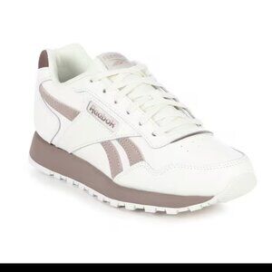 NWOT, Reebok White Brown Women's Sneaker Size 7